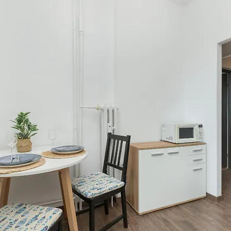 Stylowe Apartamenty W Centrum Gdyni I Blisko Plazy By Noclegi Renters Gdynia Zewnętrze zdjęcie