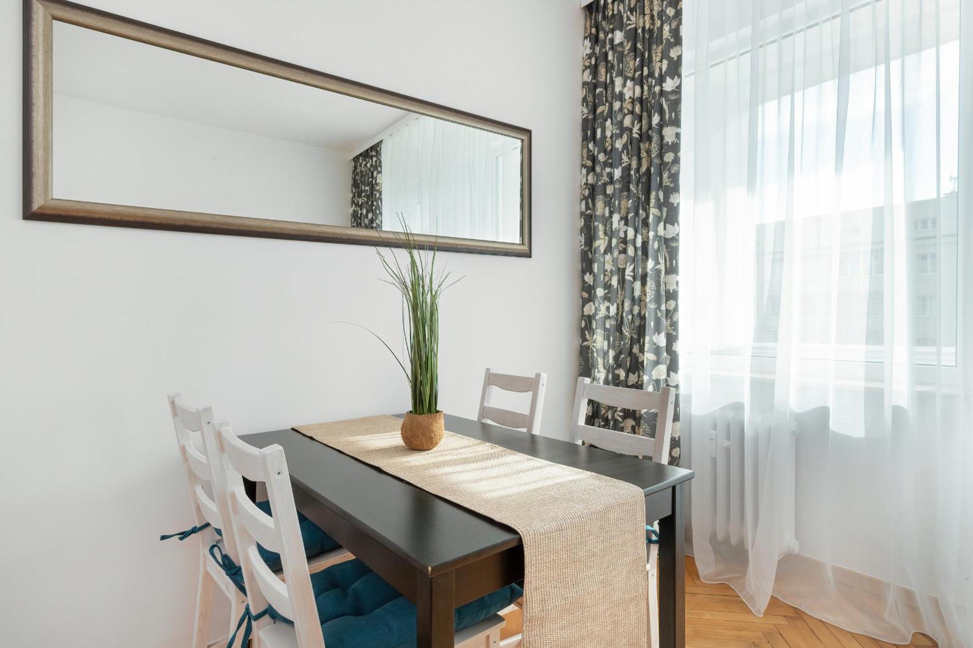 Apartment Stylowe W Centrum Gdyni I Blisko Plazy By Renters Gdynia